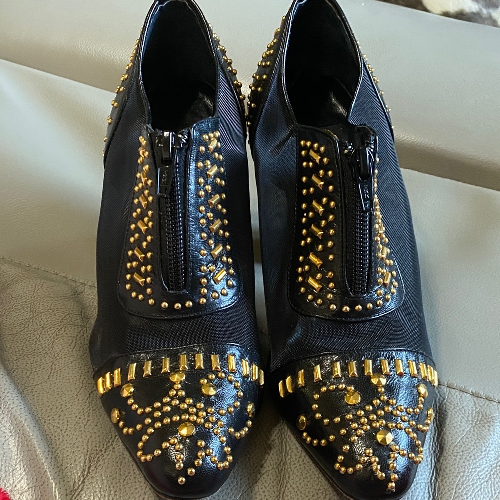 Fantasy Collection Studded Black and Gold Ankle shoes